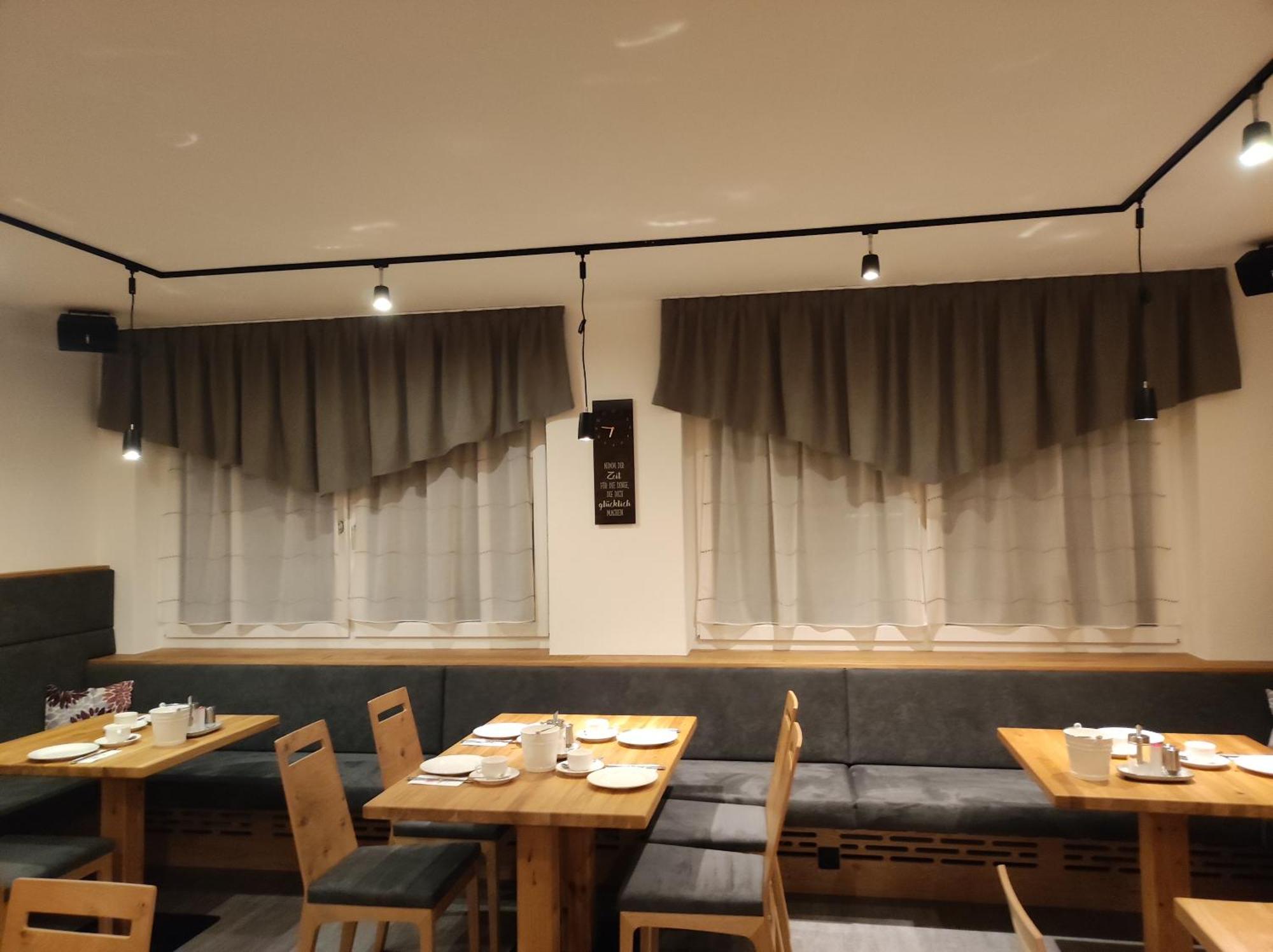 Fruehstueckspension Auer - Haus Kargl ชลัดมิง ภายนอก รูปภาพ