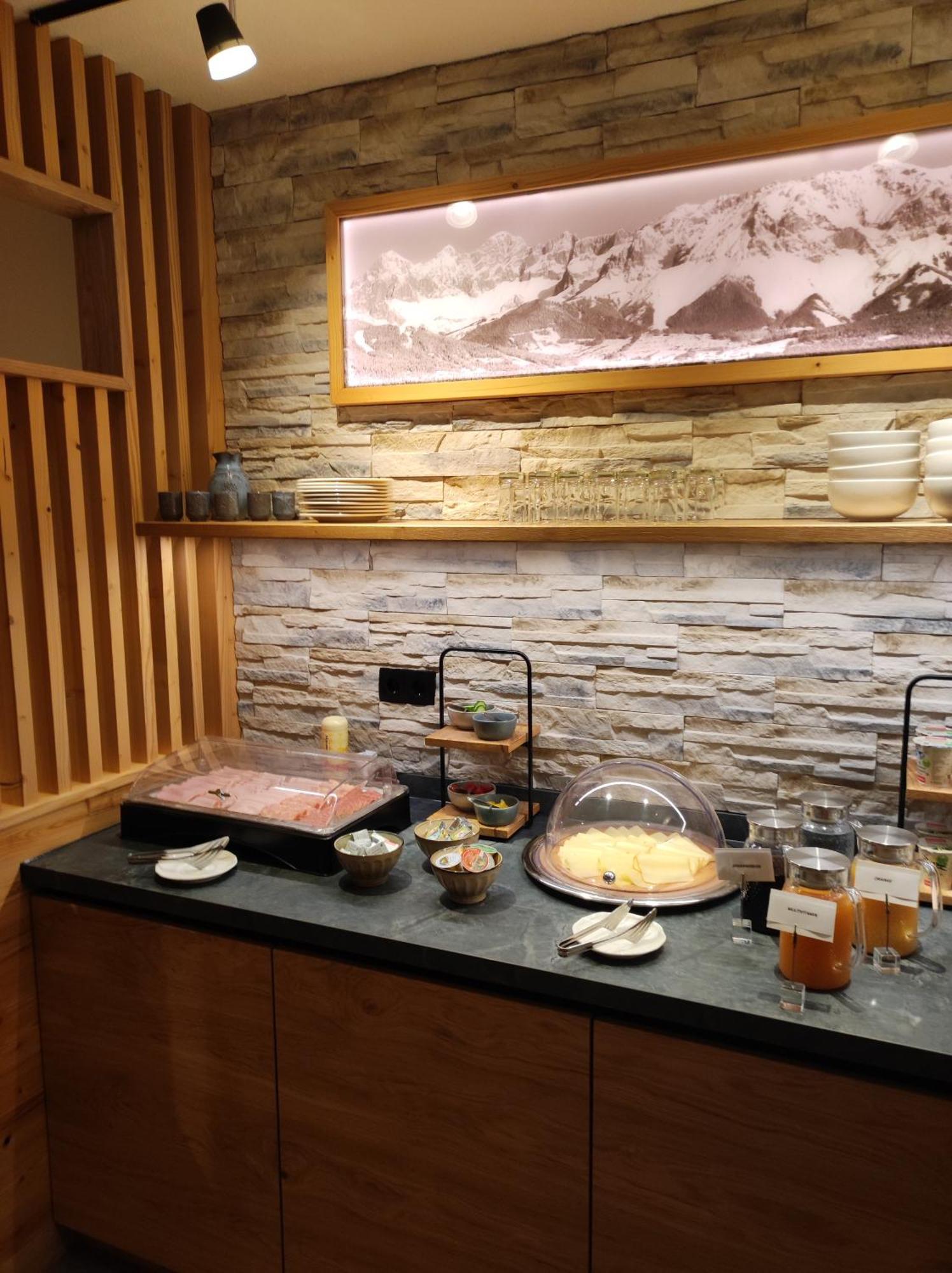 Fruehstueckspension Auer - Haus Kargl ชลัดมิง ภายนอก รูปภาพ